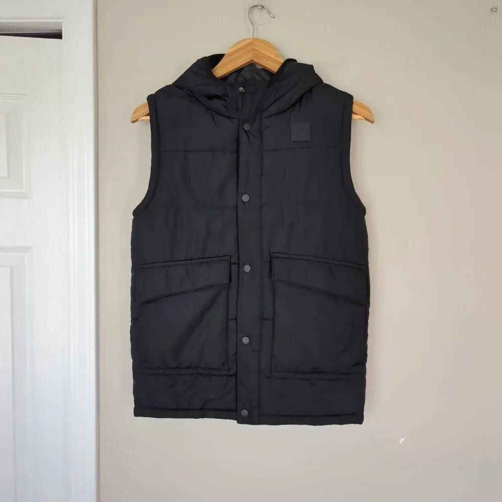 Under Armour Youth Boys Black Snap Front Puffer Vest Youth Large